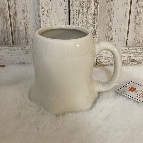Target BP 2022 Halloween Ghost Mug - Picture 2 of 6